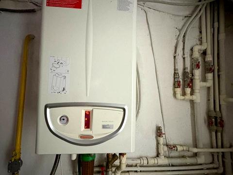 будинок за адресою Новаторів вул.