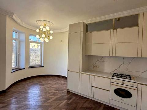 будинок за адресою Івано-Франківськ, Республіканська, 18