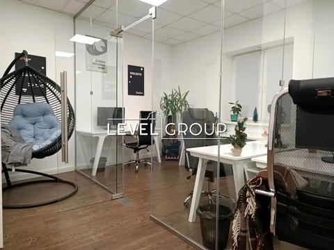 комерційна за адресою Василя Тютюнника вул. (Анрі Барбюса), 5-А