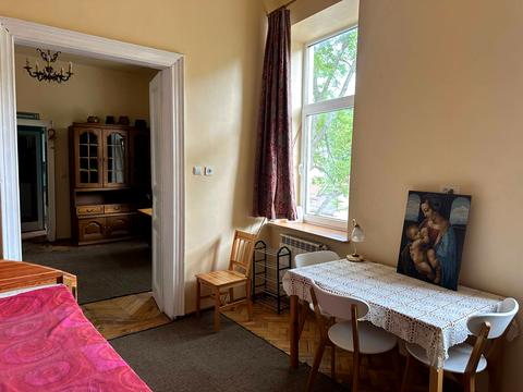 квартира за адресою Огіркова вул., 2