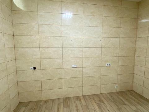 комерційна за адресою Мечникова вул., 109-Б