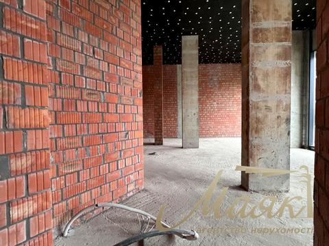 комерційна за адресою Київ, Ґарета Джонса вул. (Сім'ї Хохлових), 12