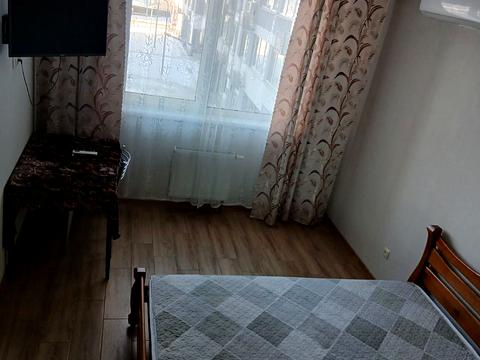 квартира за адресою Ревуцького вул., 40-В