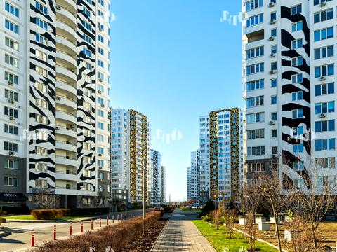 квартира за адресою Павла Чубинського вул., (Корпус «Sunrise»)