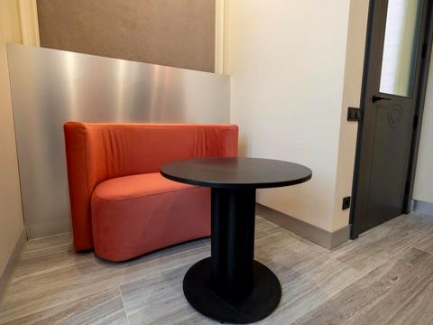 комерційна за адресою Антоновича вул. (Горького), 9