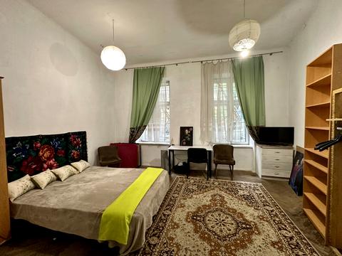 квартира за адресою Івана Франка вул., 13