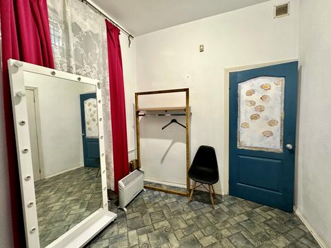 квартира за адресою Івана Франка вул., 13