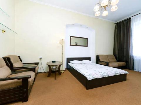 квартира за адресою Басейна вул., 3