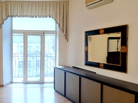 квартира за адресою Одеса, Театральний пров. (Чайковського), 16