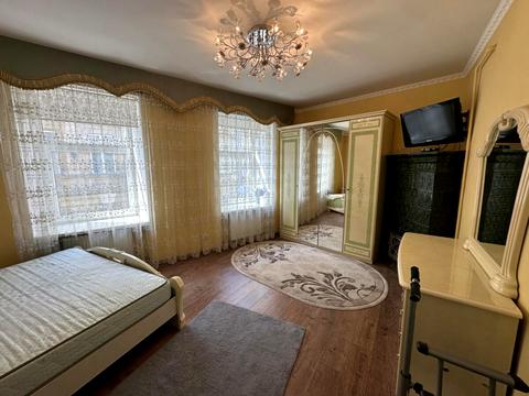 квартира за адресою Миколи Лисенка вул., 15