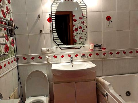 квартира за адресою Баяна вул., 8