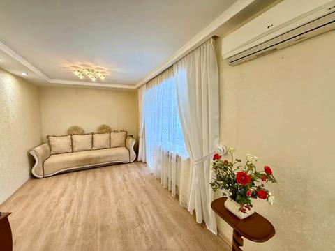 квартира за адресою Науки просп. (Гагаріна), 169