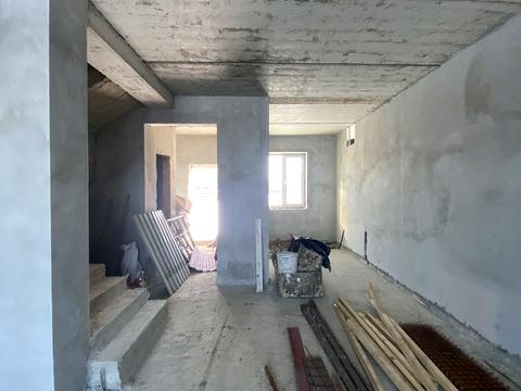 будинок за адресою Червоної калини, 1