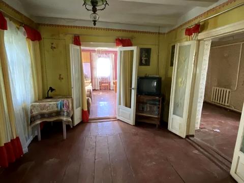 будинок за адресою смт. Рокитне, Зінича, 1