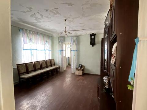 будинок за адресою смт. Рокитне, Зінича, 1