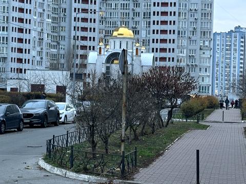 квартира за адресою Миколи Бажана просп., 12