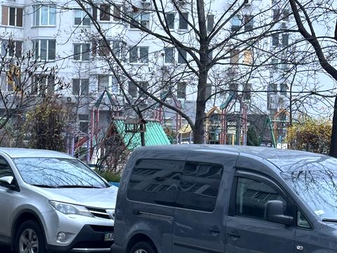 квартира за адресою Миколи Бажана просп., 12