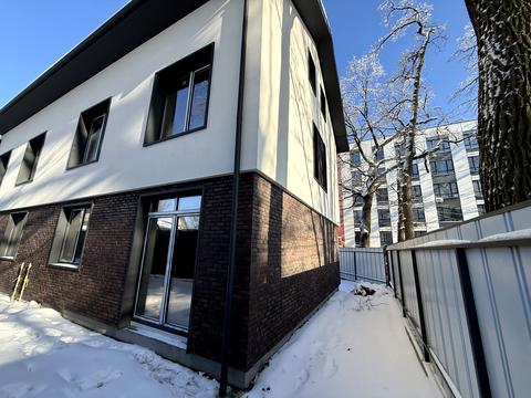будинок за адресою Виговського вул. (Суворова)