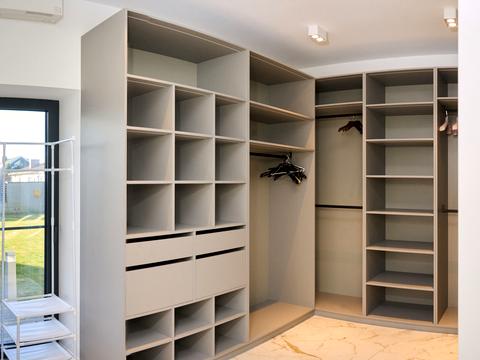 будинок за адресою Абрикосова вул., 7