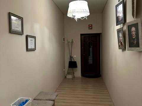 комерційна за адресою Ужгород, Корятовича пл., 13