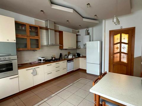 квартира за адресою Іллі Мечникова вул., 18