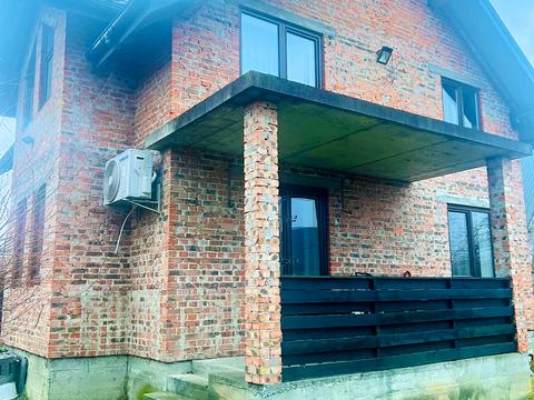 будинок за адресою Центральна