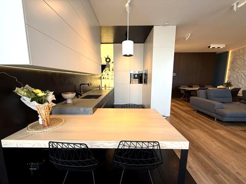 квартира за адресою Івана Банка вул., 2