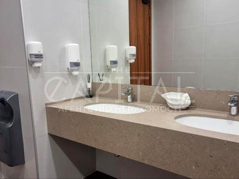 комерційна за адресою Київ, Болсуновська вул. (Сергія Струтинського), 4