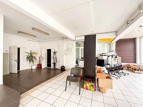 комерційна за адресою Науки просп. (Леніна), 40