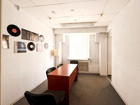 комерційна за адресою Науки просп. (Леніна), 40