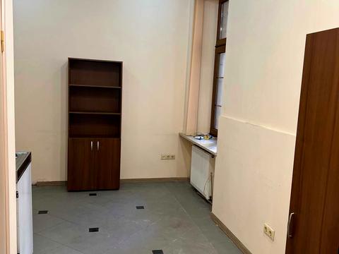 комерційна за адресою Львів, Михайла Коцюбинського вул., 2