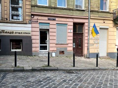 комерційна за адресою Львів, Михайла Коцюбинського вул., 2