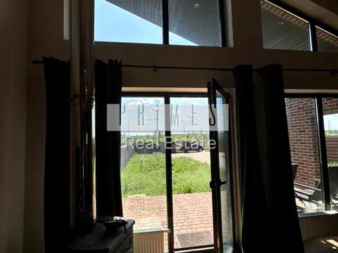 будинок за адресою 2-тя Будівельників вул.