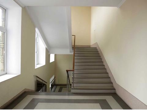 комерційна за адресою Хрещатик вул. (Kreschatic), 7/11