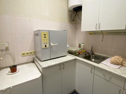 комерційна за адресою Київ, Василя Верховинця вул., 10