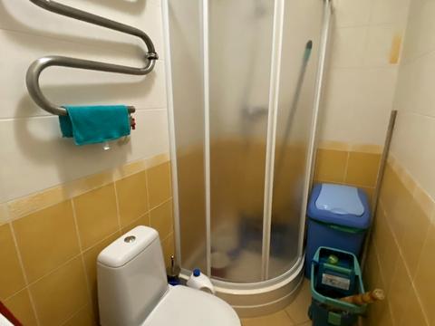 комерційна за адресою Київ, Василя Верховинця вул., 10