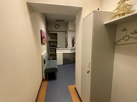 комерційна за адресою Київ, Василя Верховинця вул., 10