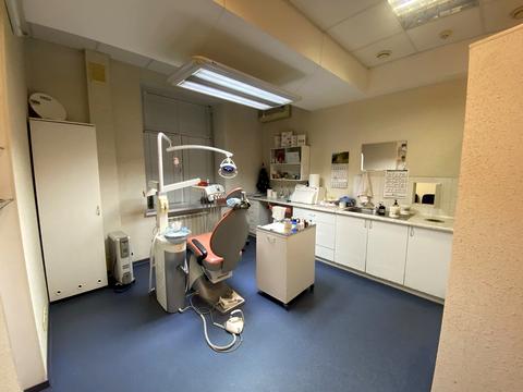 комерційна за адресою Київ, Василя Верховинця вул., 10