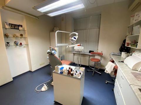 комерційна за адресою Київ, Василя Верховинця вул., 10