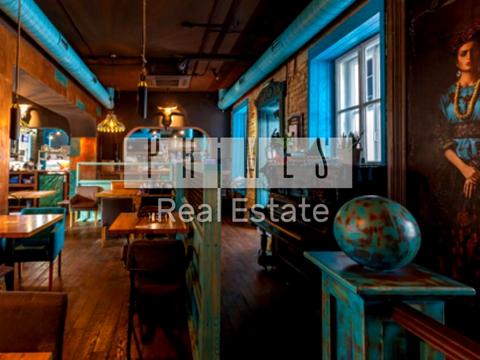 комерційна за адресою Петра Сагайдачного вул., 27Б