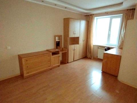 квартира за адресою Зодчих вул., 28