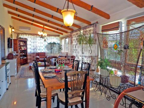 будинок за адресою Івана Франка вул.