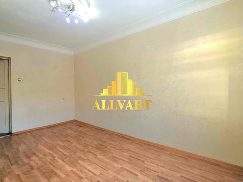 квартира за адресою Київ, Генерала Алмазова вул. (Кутузова), 1