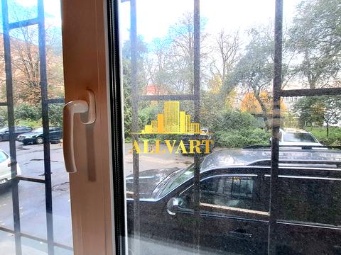 квартира за адресою Київ, Генерала Алмазова вул. (Кутузова), 1