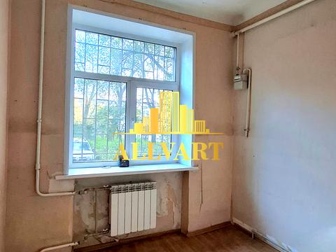 квартира за адресою Київ, Генерала Алмазова вул. (Кутузова), 1