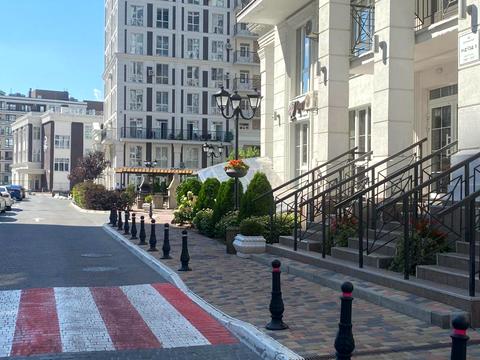 комерційна за адресою Михайла Максимовича вул. (Онуфрія Трутенка), 26-В