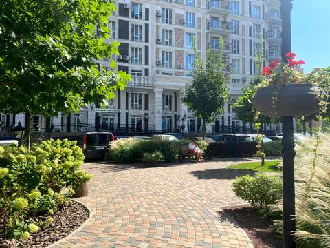 комерційна за адресою Михайла Максимовича вул. (Онуфрія Трутенка), 26-В