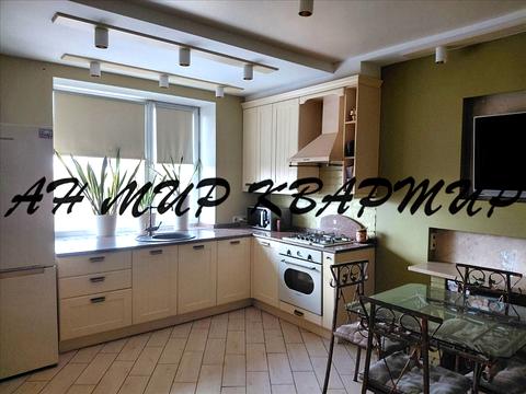 квартира за адресою майдан Незалежності пл., 1Б