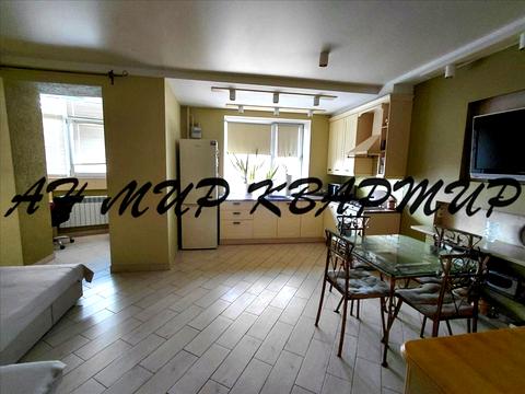 квартира за адресою майдан Незалежності пл., 1Б