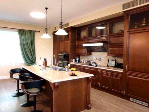 будинок за адресою Богдана Хмельницького вул.